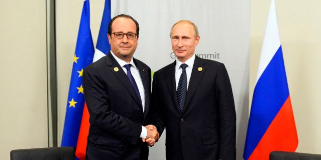 Livraison De Mistral A La Russie Le Dossier Epineux Evite Par Poutine Et Hollande Au G20 Le Huffpost