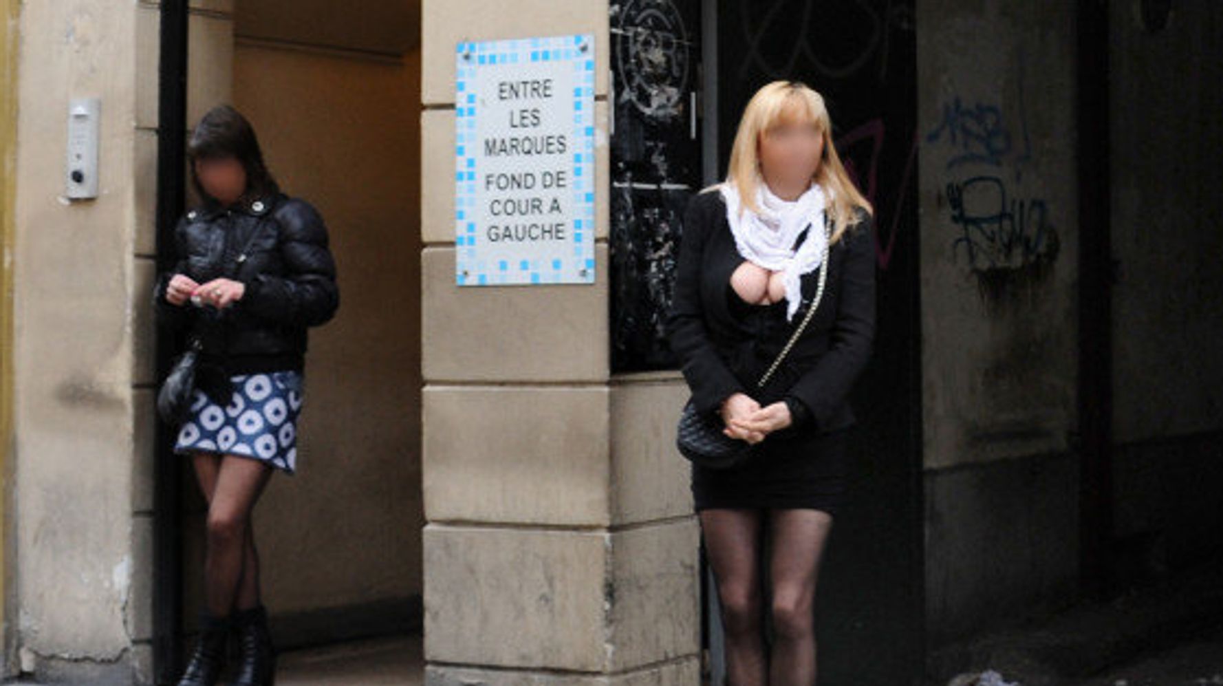 Prostitution Rue Saint Denis Mylène Raconte La Vie D Une Traditionnelle à Paris Le