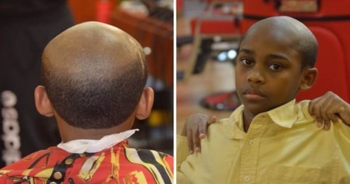 Photos Ce Coiffeur Offre Une Coupe Benjamin Button Aux Enfants Pas Sages Le Huffpost