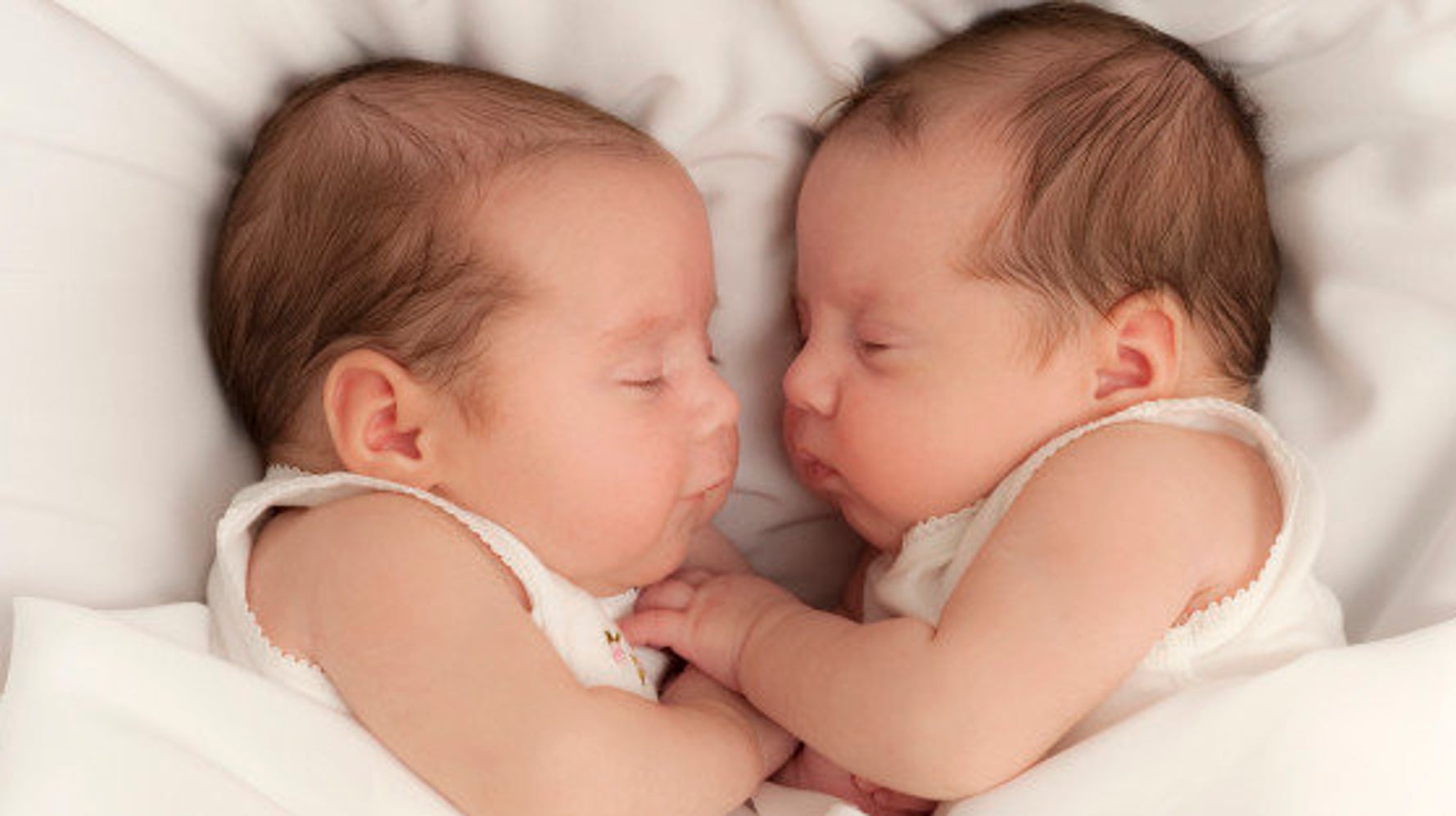 Vrais jumeaux un nouveau test ADN permet... de les différencier Le Huffington Post LIFE