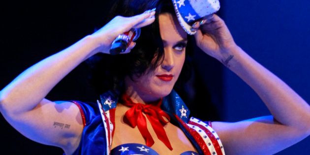 PHOTOS. Katy Perry à nouveau célibataire : la chanteuse a (encore) mis fin à sa relation avec John