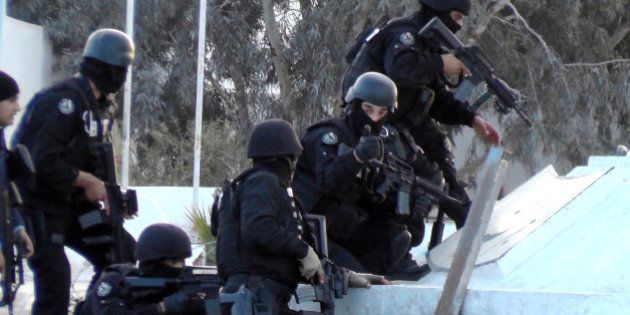 Des affrontements en Tunisie entraînent la mort de 28 jihadistes, 10 membres des forces de l'ordre et...
