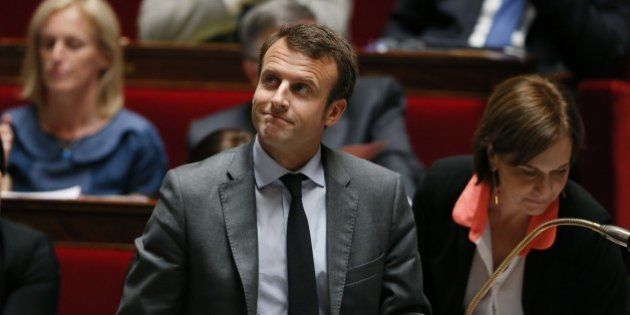 Comment Emmanuel Macron s'est (encore) mis la gauche à
