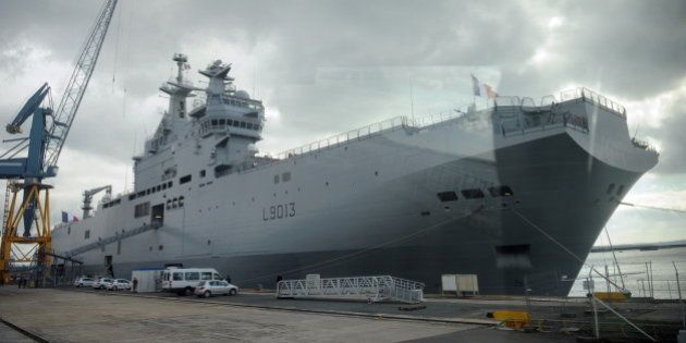Vente de Mistral : Paris a proposé de rembourser les navires de la discorde à Moscou, selon la presse