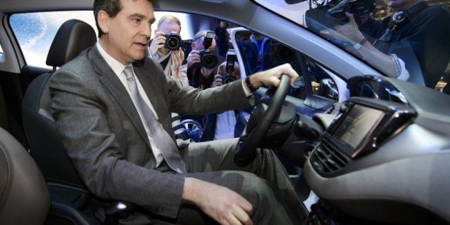 Patrimoine: la voiture préférée des ministres est la Peugeot