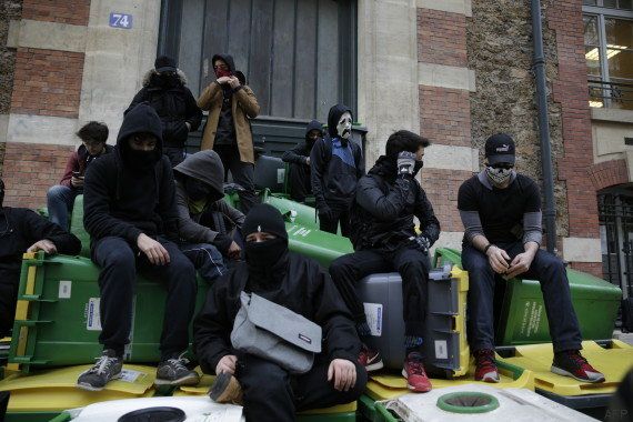 PHOTOS. Loi Travail : 24.000 manifestants en France, des violences et plus de 170