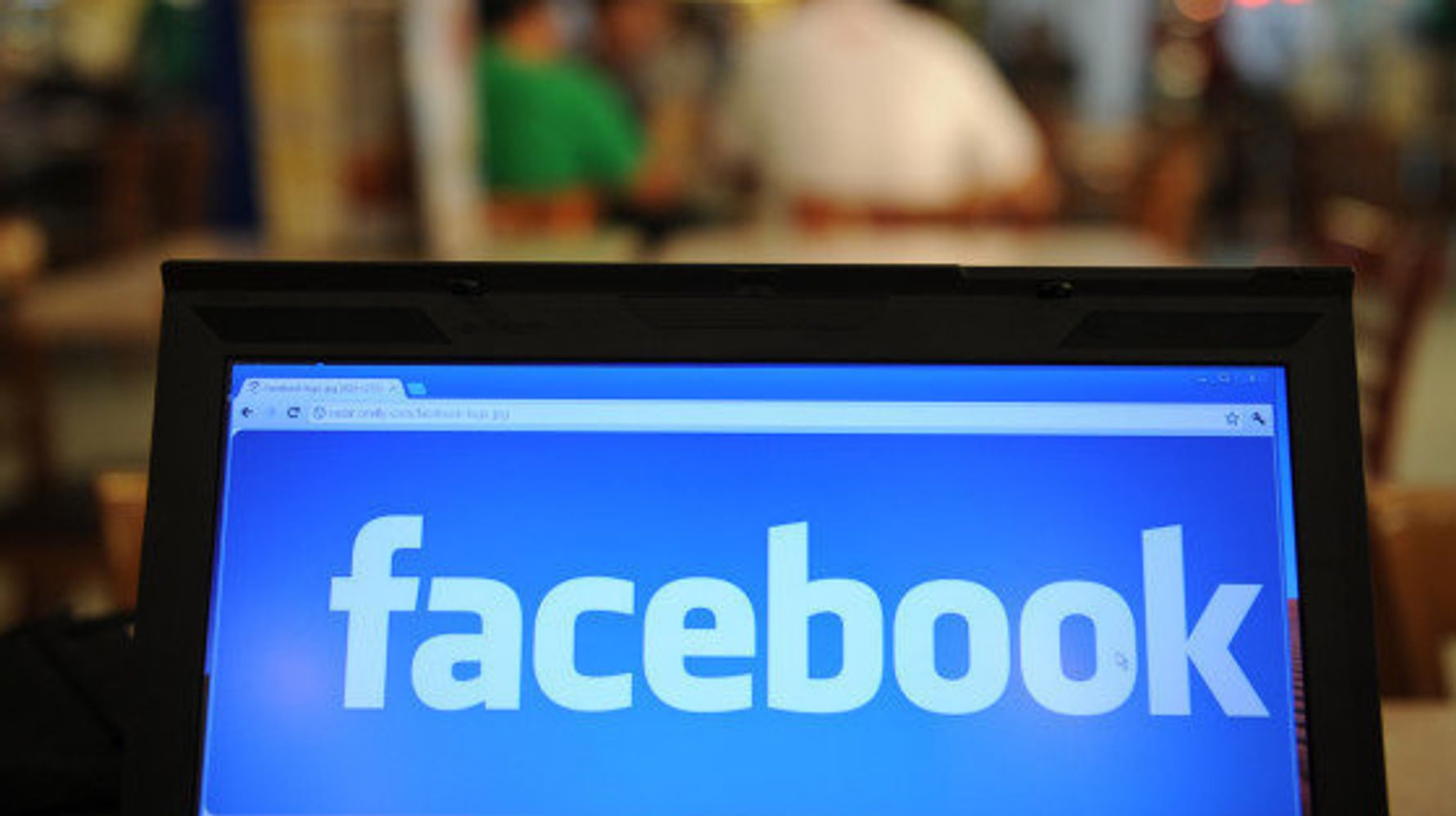 Confidentialité sur Facebook, les mineurs en danger ? | Le Huffington ...