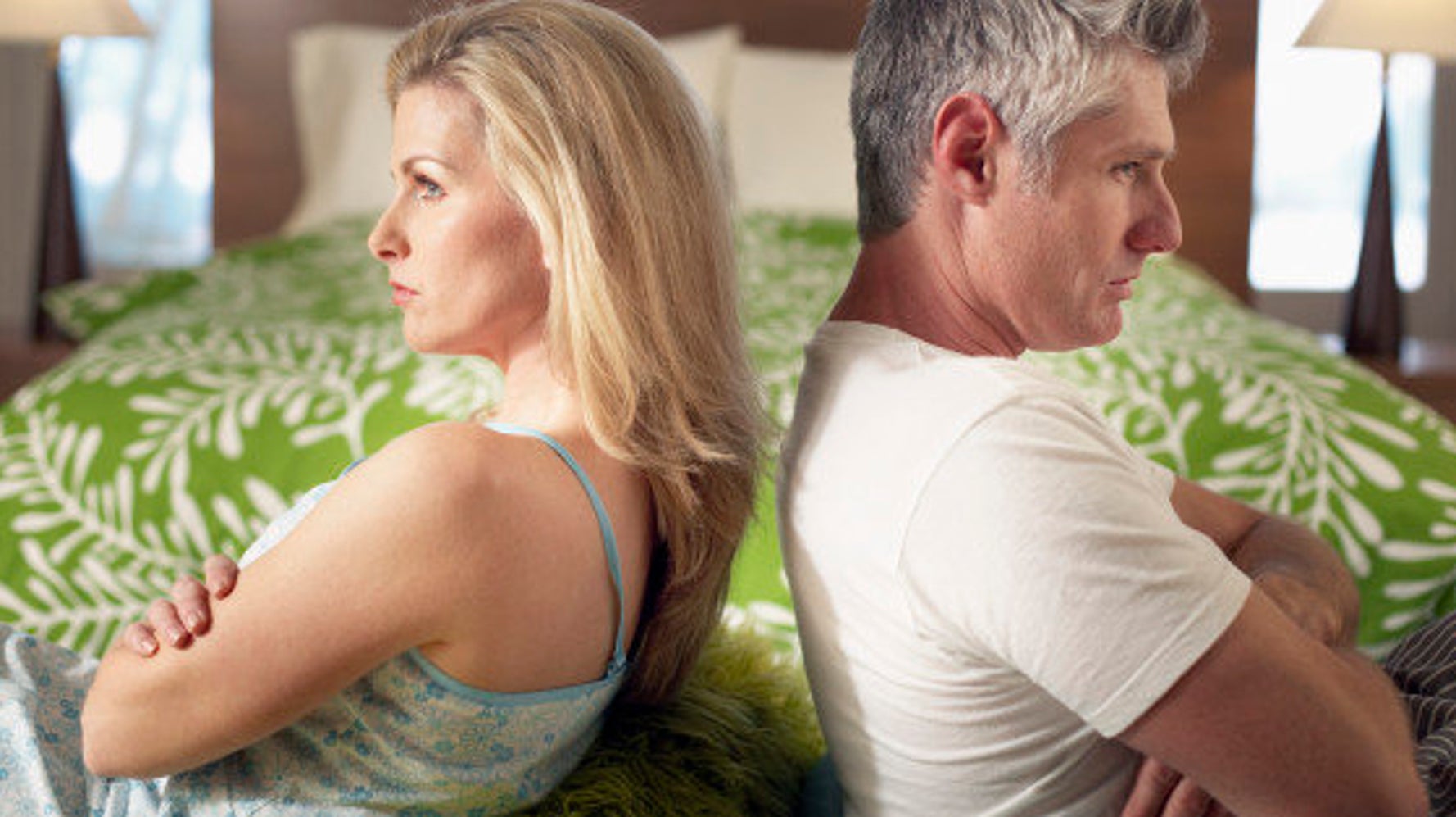 Отношения в семье. Развод супругов. Развод. My failing divorce. Семейные споры.