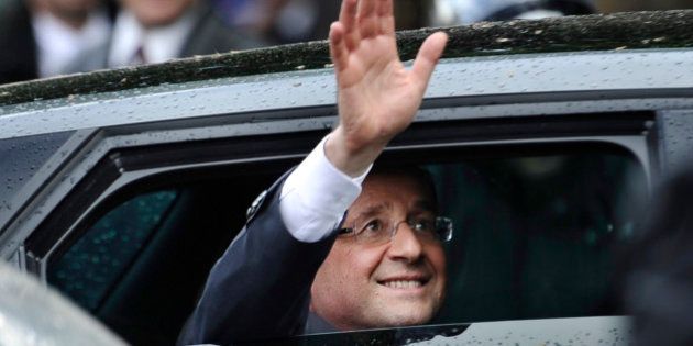 Popularité de François Hollande : Bond historique de 21 points dans les