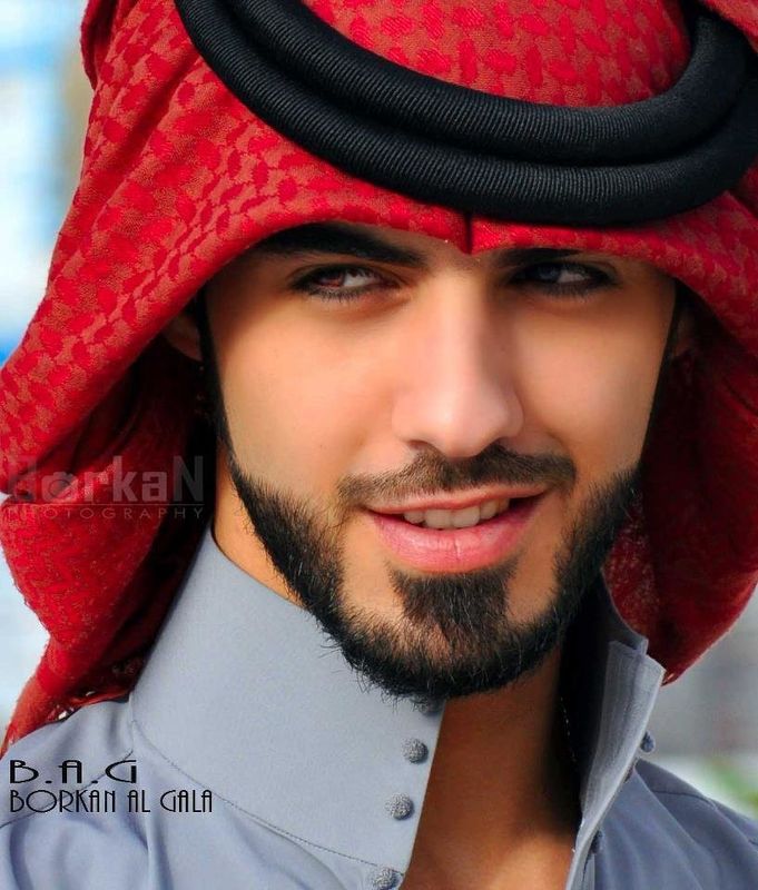 L'homme expulsé d'Arabie Saoudite car ''jugé trop beau'', révèle enfin la vérité