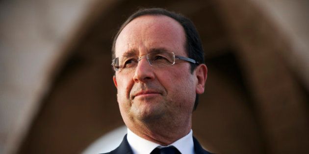 Mali: Hollande, accueilli en libérateur, promet de 