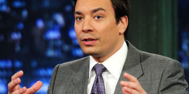Télécharger gratuitement Images Videos L Humoriste Et Animateur De Television Jimmy Fallon Refuse dernière salutations