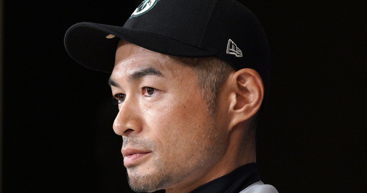 Ichiro announces retirement after emotional finale