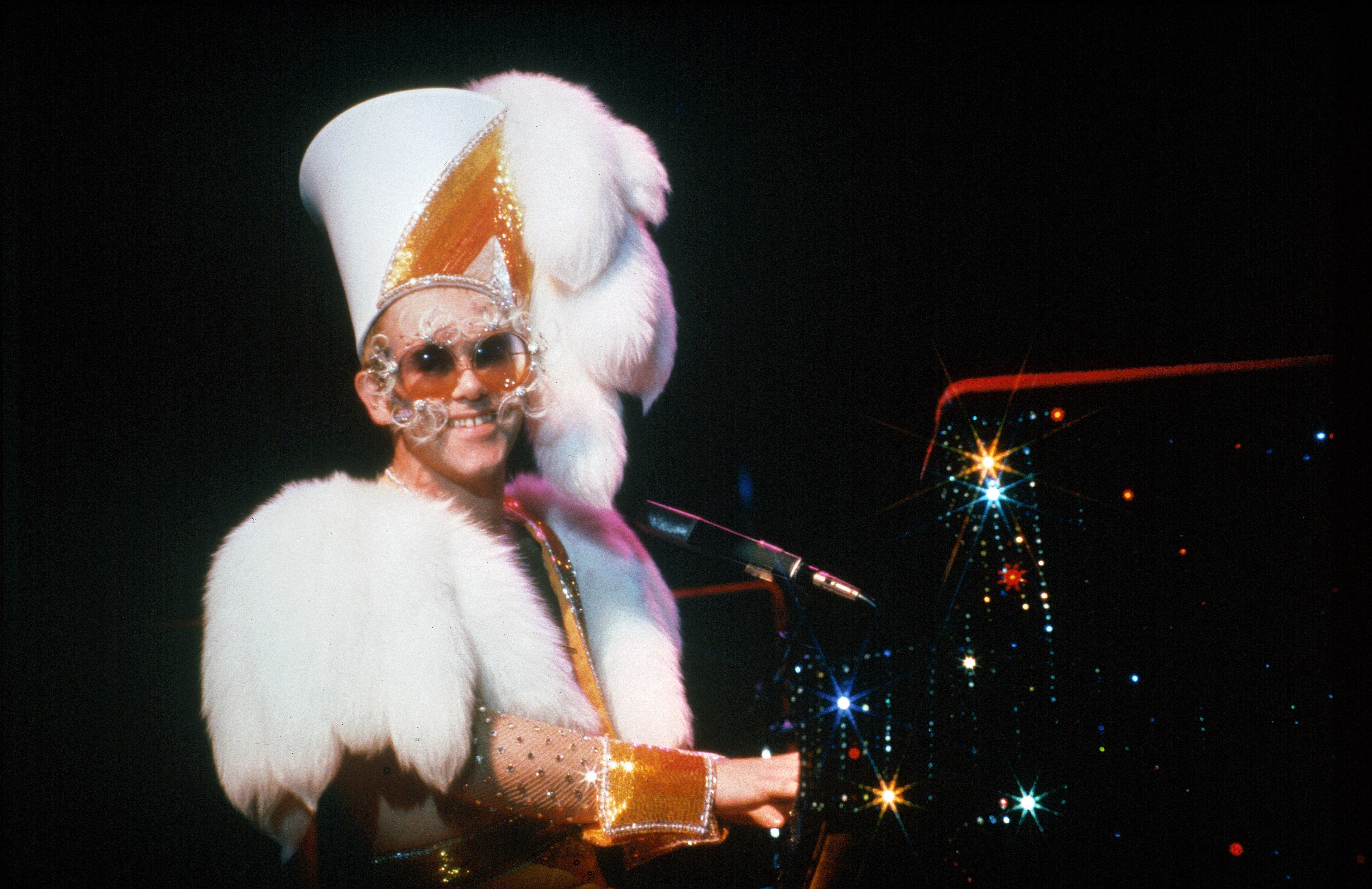 Elton John's Most Gloriously Over-The-Top Costumes Through The Years ...