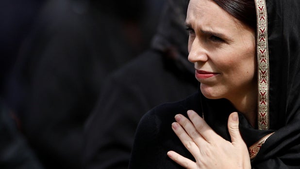 New Zealand's Prime Minister Jacinda Ardern leaves after the Friday prayers at Hagley Park outside Al-Noor mosque in Christchurch, New Zealand March 22, 2019. REUTERS/Jorge Silva     TPX IMAGES OF THE DAY