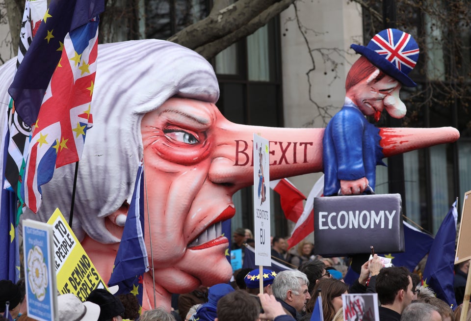 Demonstrators are marching in support of a further Brexit