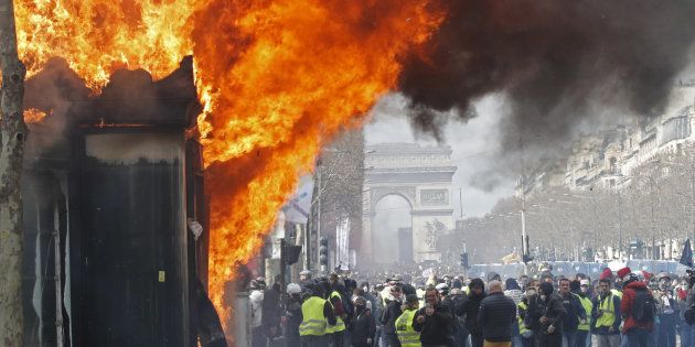 Les Gilets Jaunes Ont Causé 200 Millions Deuros De Dégâts