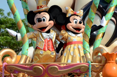 ミッキーとミニーの顔が変わった？ ニューフェイスになったと話題