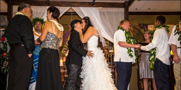 First Gay Weddings In Hawaii Take Place Huffpost