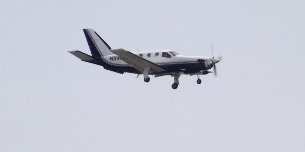 N997JM Socata TBM-700 landing Glasgow