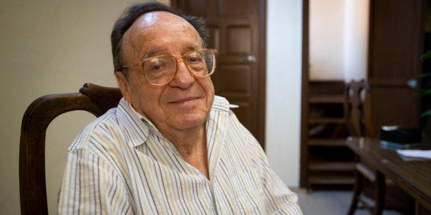 FILE - In this Feb. 26, 2008 file photo, Mexican actor Roberto Bolanos, famous for his television character Chespirito, poses before a news conference in Mexico City. The famed comedian has died at age 85 on Friday Nov. 28, 2014, according to Televisa, the TV network where he worked. (AP Photo/Alexandre Meneghini, file)