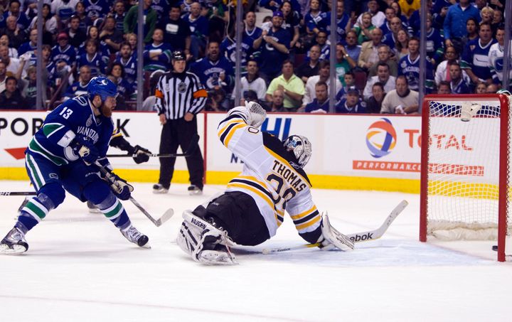 Boston Bruins captain Zdeno Chara hasn't let controversy affect