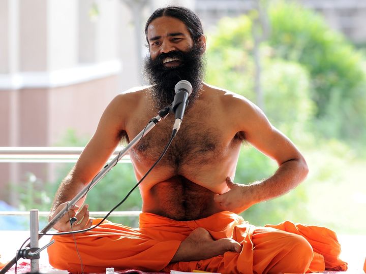 20 Famous Indian Yoga Guru with pictures & details, An Insight on Indian  Yoga