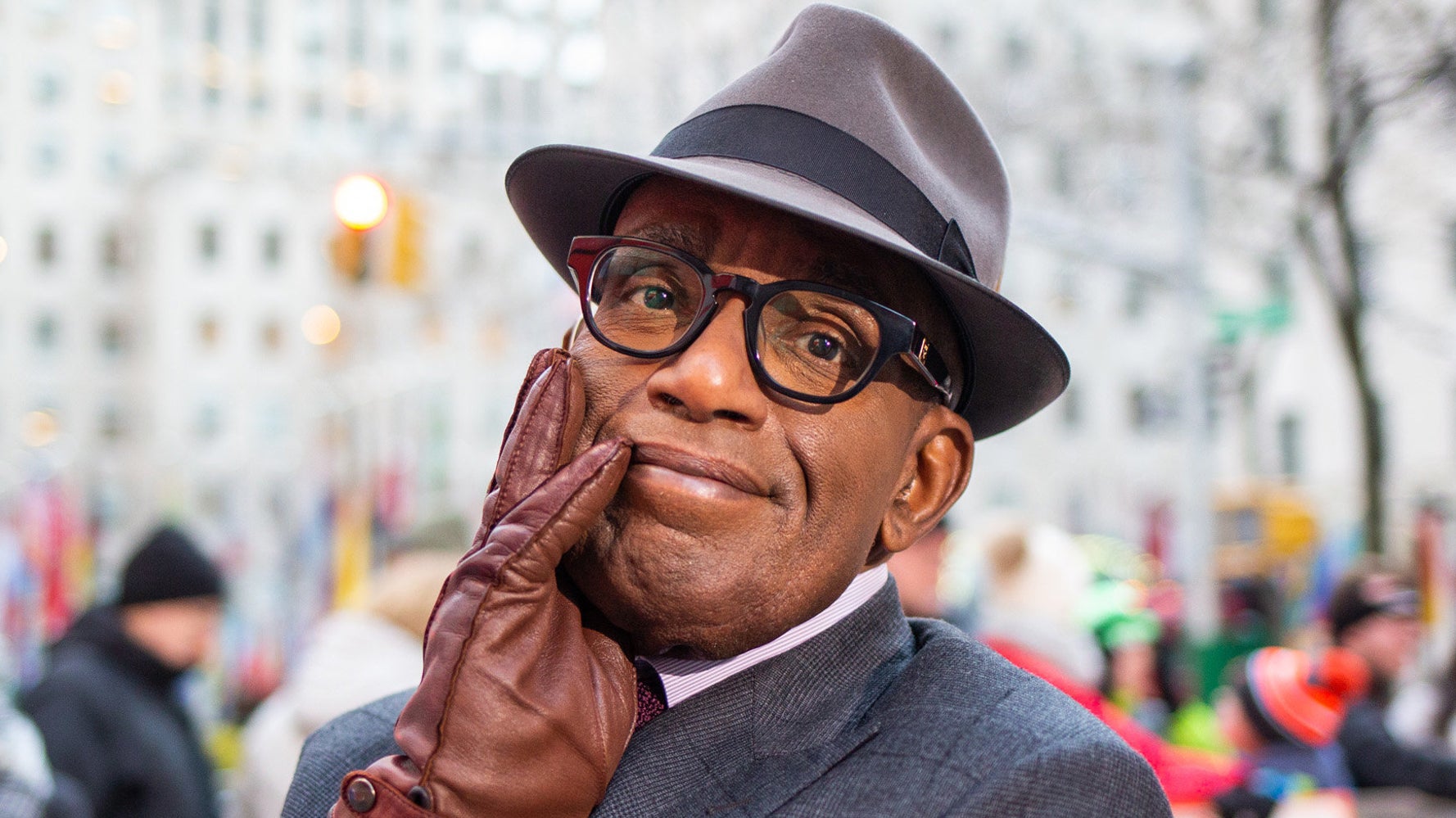 Al Roker Switched His Specs And Sent The Internet Into Overdrive Huffpost Latest News Al Roker Switched His Specs And Sent The Internet Into Overdrive Huffpost Latest News