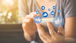 Por qué los grupos de las redes sociales están en