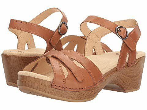 15 Fashionable Women's Wide-Width Shoes For Problem Feet