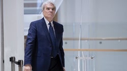 “Vous avez fait ça pour m’insulter, pour me tuer”: au tribunal, Tapie explose face à l’ex-PDG du Crédit