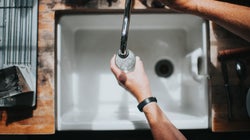 L’UFC-Que Choisir alerte sur la présence de pesticides dans l’eau