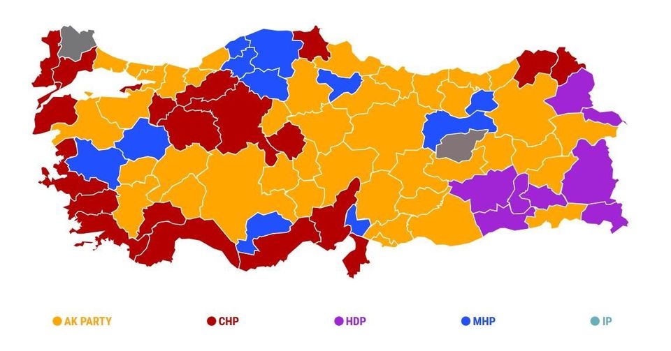 Εκλογές στην Τουρκία - Όλα τα αποτελέσματα. Πώς ο Ερντογάν κέρδισε την Τουρκία αλλά έχασε τις πόλεις...
