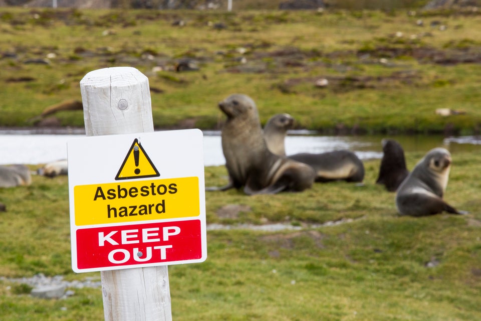 Ταξίδι στο πιο απομονωμένο μέρος της γης (1.400 χιλιόμετρα μακριά από τον