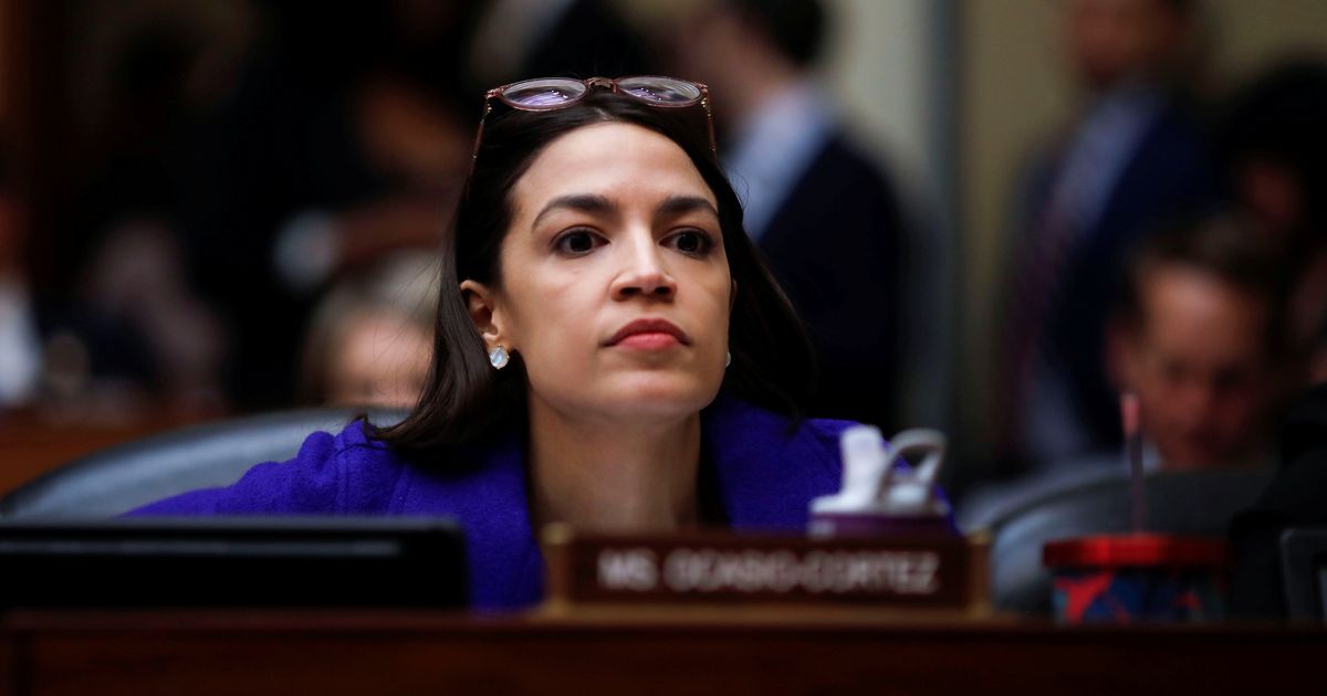 Alexandria Ocasio Cortez Joins Push For Chelsea Mannings Release Huffpost Latest News