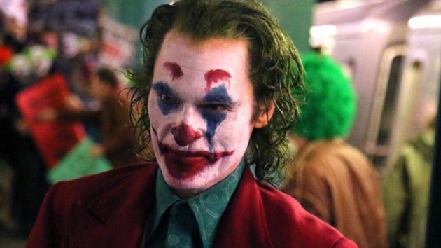Coringa Estrelado Por Joaquin Phoenix Ganha 1º Trailer