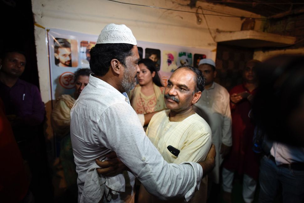 Yashpal Saxena, father of Ankit Saxena, organised an Iftar party at his home in West Delhi to send a message of love and harmony on June 3, 2018. 