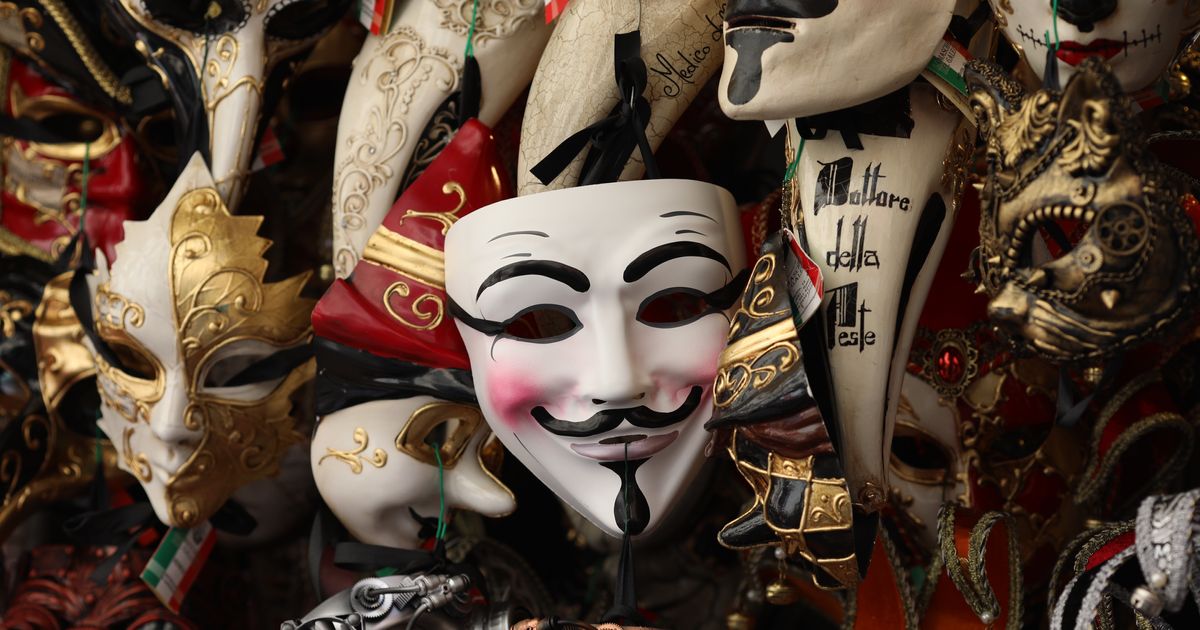Misión Destreza busto Baile de máscaras medievales | El HuffPost Política