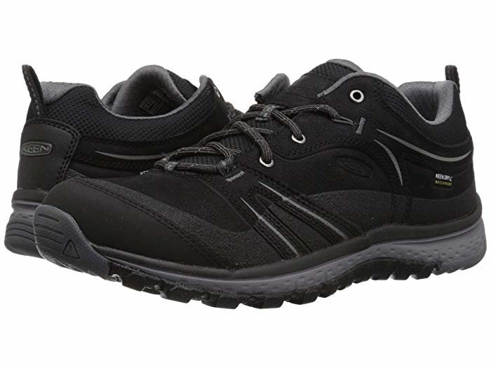 womens black waterproof walking shoes