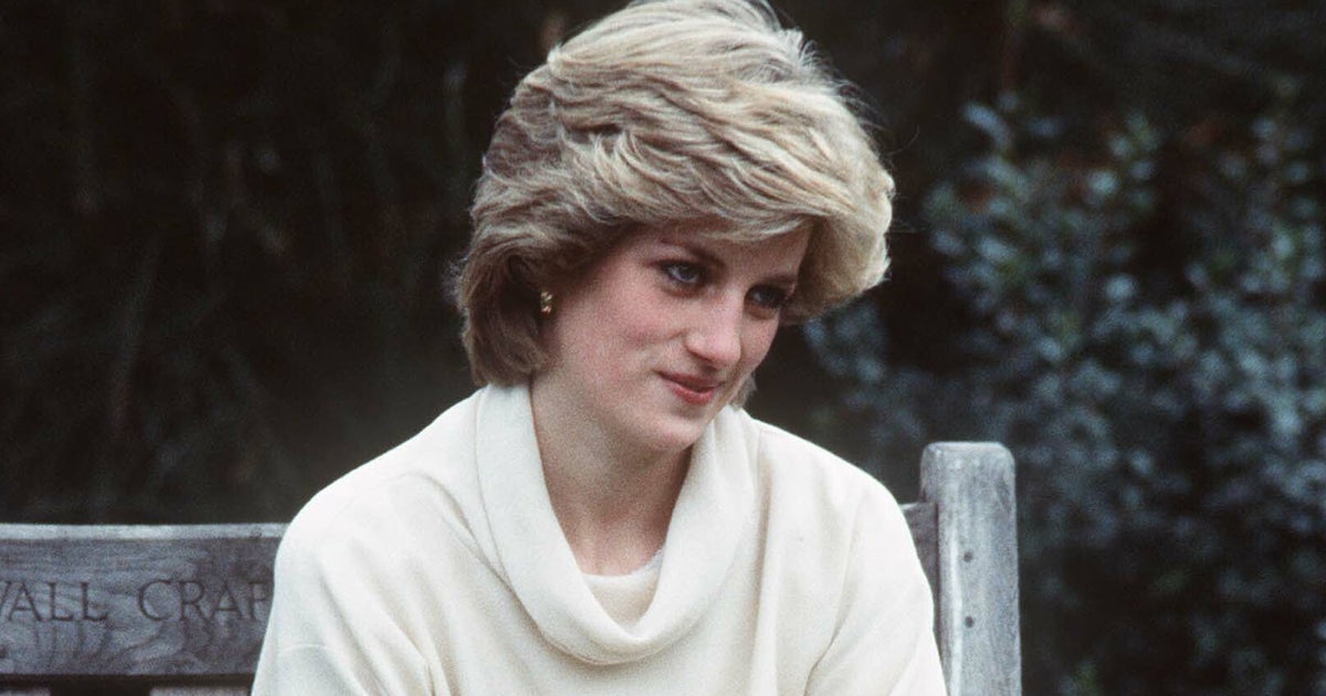 The Crown Casts Emma Corrin As Princess Diana For Series 4 Of Hit ...