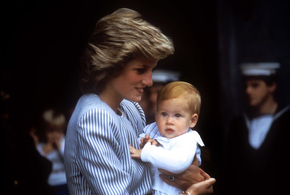 27 Adorable Baby Photos Of Prince Harry Huffpost Life