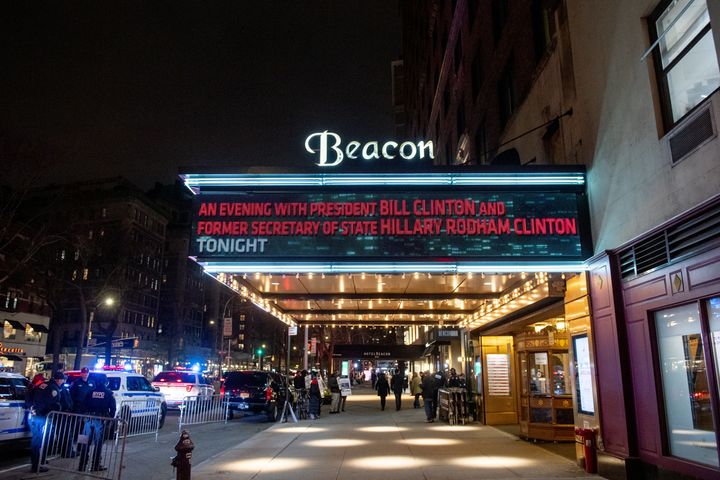 Pretending Trump Never Happened: 'An Evening With The Clintons ...