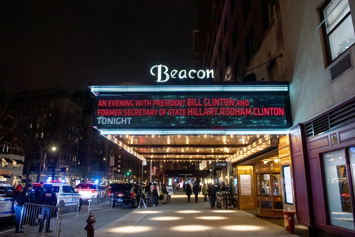 Pretending Trump Never Happened: 'An Evening With The Clintons ...