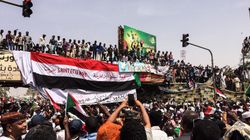 Au Soudan, scènes de liesses après la démission du chef du conseil
