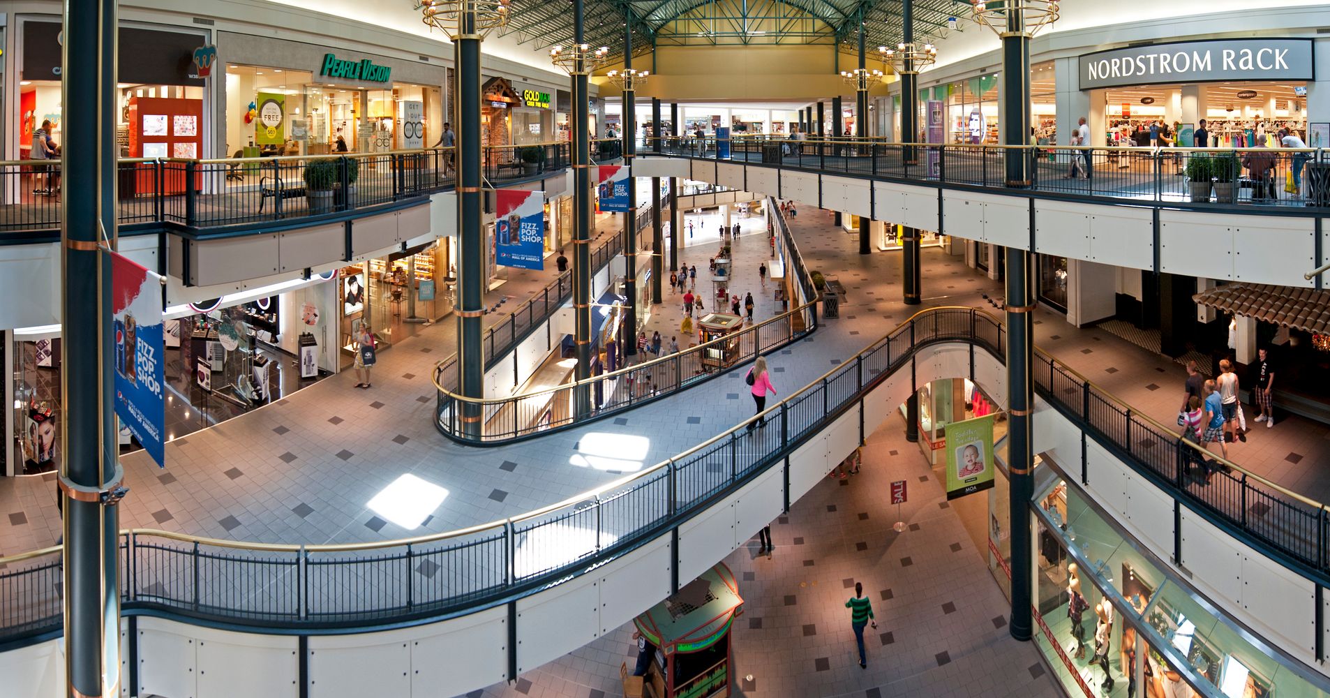 Boy Thrown From Mall Of America Balcony Is Now 'Alert And Conscious ...