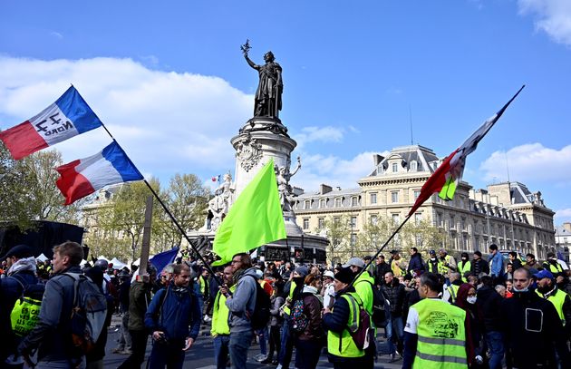 Gilets Jaunes Acte 22 31000 Manifestants En France Le