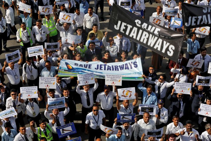 Jet Airways employees protest, demanding to "save Jet Airways". 