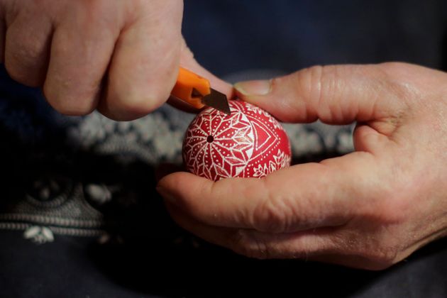 Πάσχα: Το παράξενο έθιμο με τα ζωγραφιστά αυγά - έργα τέχνης στην