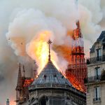 Incendie à Notre-Dame de Paris: Macron reporte son