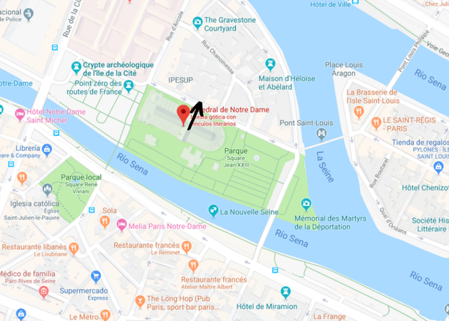 La trayectoria que ha seguido la aguja central de Notre Dame en la